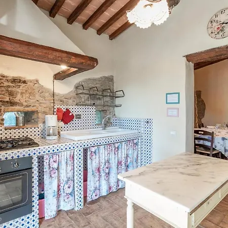 Camberotti Casale Nyaraló *